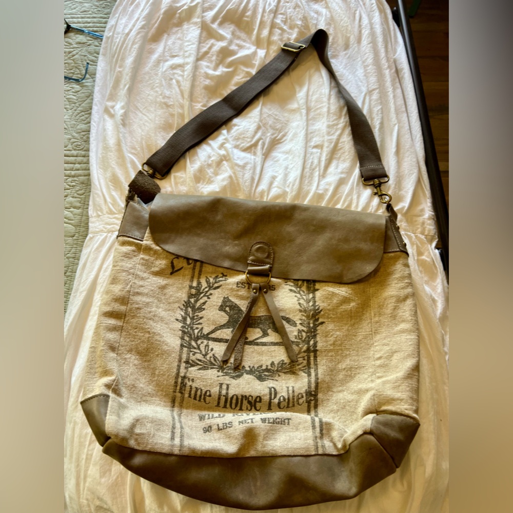 Liberty Farms Canvas Bag for Horse Lovers with Gray Leather Flap